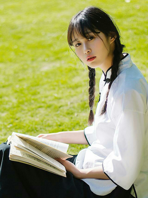 洪都拉斯黑马狂奔！无名小卒恩佐三记绝杀，把韩国足球踢回现实