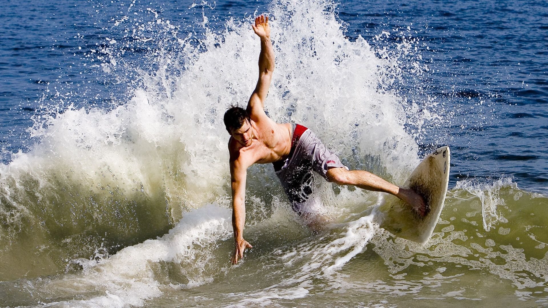 欧洲杯惊天冷门！奥地利3-1掀翻卫冕冠军意大利，巴雷拉魔术师单核掌控全局